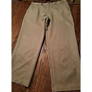 40x31 Haggar Tan Khaki Flat Front Dress Casual Pants with Pockets and Belt Loops